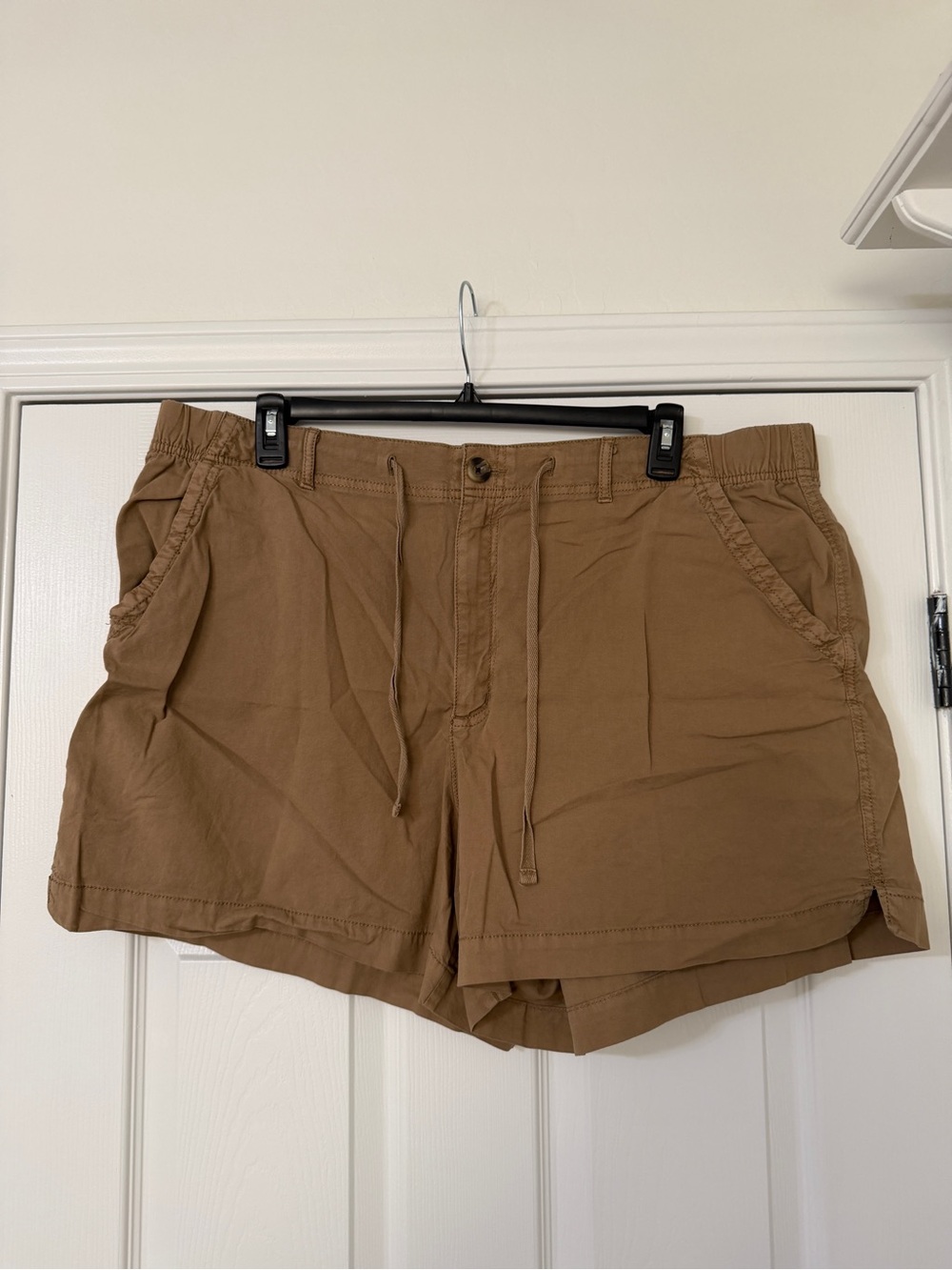 Sonoma Women's Tan Drawstring Athletic Shorts
